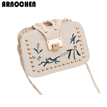 ARNOCHEN Fashion Messenger Bag PU Leather Bags Women 2020 Embroidery Ladies Handbag Small Rivet Shoulder Bag Female bolsas YQ362 2024 - buy cheap