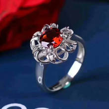 Кольцо из натурального красного граната S925, серебряное объемное кольцо с подсолнухами, женское кольцо в подарок на свадьбу 2024 - купить недорого