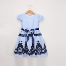 Vestido bordado a rayas azul al por menor para niñas, ropa informal de algodón para bebés de 2 a 6 años, LT011 2024 - compra barato