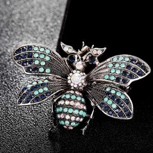 12pcs/lot Wholesale bee brooches jewelry for men's Elegant Insects Banquet Weddings Brooch Christmas gifts crystal Hijab Bijoux 2024 - buy cheap