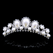 2018 Elegant Imitation Pearl Rhinestone inlay Bridal Crown Tiara Wedding Bride Hair Jewelry Comb Accessories 2024 - buy cheap