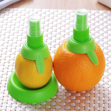 2pcs/Set Lemon Sprayer kitchen Gadgets Orange Juice Citrus Spray Manual Fruit Juicer Lemon Squeezer Kitchen Tools 2024 - buy cheap