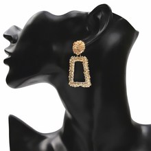Винтажные массивные серьги золотого цвета, геометрические металлические серьги-качели для женщин 2019 ZA, стильные модные украшения, оптовая продажа 2024 - купить недорого