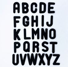 Patches bordados de alfabeto preto com 5cm de altura, acessórios para bordado com aplique para desenho ordenado em ferro, chapéu, sapato, decoração com nome, 10 peças 2024 - compre barato