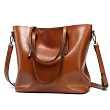 Роскошные дизайнерские сумки на плечо для женщин 2021 кожаные вместительные кожаные сумки из масляной кожи сумка через плечо для женщин сумки 2024 - купить недорого