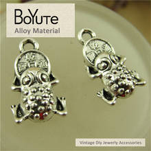 BoYuTe (100 Pieces/Lot) 11*17MM Vintage Style Antique Silver Plated Metal Toad Charms Pendants for Diy Jewelry Making Findings 2024 - buy cheap