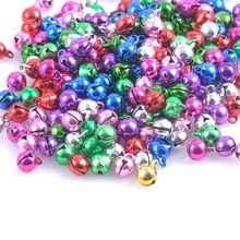 100 pçs 8x6mm cores mix grânulos soltos cobre jingle bells decoração natal presente atacado cp0359x 2024 - compre barato