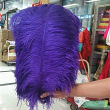 ¡Venta al por mayor! Plumas de avestruz púrpuras de alta calidad, plumas naturales de 28-30 pulgadas/70-75cm, decoraciones de boda, cumpleaños y Navidad, 100 Uds. 2024 - compra barato