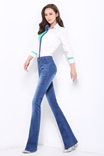 Бесплатная доставка, высококачественные весенне-осенние женские облегающие джинсы со средней талией и вырезами, брюки с расклешенными штанинами для девочек 2024 - купить недорого