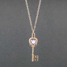MQCHUN новые ювелирные изделия по игре «Kingdom Hearts» с украшением в виде кристаллов ожерелье ключ Форма цепь кулон для женщин мужчин Рождественский подарок колье Chaveiro-30 2024 - купить недорого