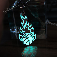Ожерелье «Баскетбол», светящееся ожерелье в стиле панк, ожерелье с подвеской, светится в темноте, супер-hero, амулет в подарок 2024 - купить недорого