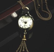 Бронзовый тон корпус хрустальный шар дизайн кварцевое ожерелье карманные часы с/ожерелье цепь хороший Рождественский подарок оптовая цена 2024 - купить недорого