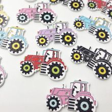 Tractor de dibujos animados con 2 agujeros, 25/50/100 unidades, botones de madera, costura, álbum de recortes, 30x21mm, WB591 2024 - compra barato