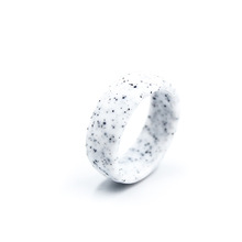 Anel de silicone flexível branco e preto de 8.7mm, joia para casamento e noivado, brilho ambiental, tamanho do anel 12 14 2024 - compre barato