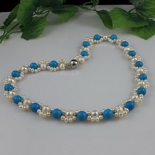 Tienda de joyería de perlas únicas, collar de flores hecho a mano, regalo perfecto para mujer, collar de perlas de agua dulce hechas en turquesa azul 2024 - compra barato