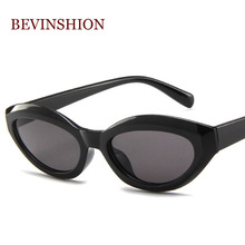 2019 New Trendy Metal Hinge Cheap Brand Cat Eye Sunglasses Women Vintage Cateye Oval Glasses For Men Small Frame Black Red Lens 2024 - buy cheap