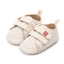 Zapatillas de deporte transpirables para bebés, niños y niñas, suela blanda para niños pequeños, zapatos casuales para primeros pasos 2024 - compra barato