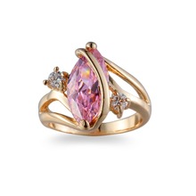 Женское Обручальное кольцо с фиолетовым покрытием и геометрическим рисунком 2024 - купить недорого