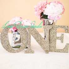 Um sinal 8 " de altura 20 " wide primeiro aniversário sinal em Glitter letras primeira decoração de aniversário da princesa aniversário em Glitter uma carta 2024 - compre barato