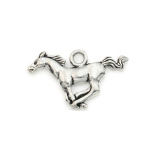 JAKONGO-Colgante de caballo Chapado en plata antigua para pulsera, accesorios de fabricación de joyería, collar artesanal, 17x27mm, 10 Uds. 2024 - compra barato