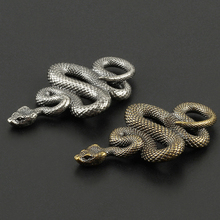 LLavero de serpiente de latón Boa, accesorios pequeños para exteriores, colgante de coche de Serpiente Blanca DIY 2024 - compra barato