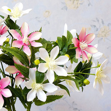 Flores artificiales de loto de alambre de Clematis de lujo, con hojas para decoración de boda y hogar, flor falsa de seda, 3 cabezas 2024 - compra barato