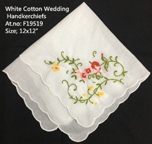 Набор из 12 модных свадебных носовых платков, белый Хлопковый платок с краями гребешка и цветной вышивки, носовой платок с цветочным узором, 12x12 дюймов 2024 - купить недорого