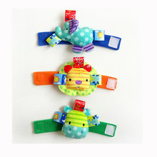 Гремящие детские мягкие плюшевые игрушки на запястье ремешок для наручных часов колокольчики для кроватки Детские ручные колокольчики успокаивать младенцев игрушки подарок новорожденному 2024 - купить недорого
