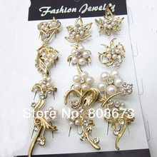 12 Styles Mixed Crystal&Pearl Small Women Collar Pins Brooches Free Shipping Elegant Wedding Jewelry Accessories Gold Color 2024 - buy cheap