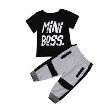 Комплект одежды из 2 предметов для маленьких мальчиков футболка с короткими рукавами для маленьких мальчиков пуловер с буквенным принтом т... 2024 - купить недорого