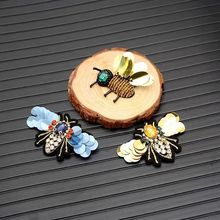 Pateches com lantejoulas e strass feitos à mão, abelha fashion costurar em cristal patch de pérola para roupas aplique frisado patch bonito 2024 - compre barato