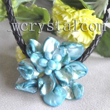 Collar con colgante de una flor, perla cultivada y concha azul, hecho a mano, novedad 2024 - compra barato