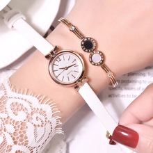 Relojes de pulsera con diseño de lazo para mujer, de marca de moda de lujo, relojes de pulsera femeninos pequeños de cuero blanco, 2019 2024 - compra barato