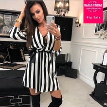 2018 verano moda mujer sexy con cuello en V profundo vestido de cintura alta negro blanco rayas playa vestido suelto casual L922 2024 - compra barato