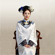 Костюм принцессы династии Цин, белое театральное платье с вышивкой, женское элегантное платье Ципао, одежда для выступлений 2024 - купить недорого