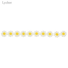 Lychee Life 10pcs Daisy Flower Patches for Clothing Iron On Embroidered Appliques DIY Apparel Accessories Patches For Clothing 2024 - buy cheap