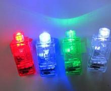 100 шт./лот светодиодные игрушки, светящиеся ослепляющие цветные лазерные излучающие лампы, Рождество, свадьба, праздник, праздвечерние 2024 - купить недорого