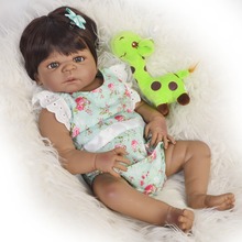 Muñeca de juguete Reborn de cuerpo completo de silicona de 55cm como chica realista muñeca negra bebés recién nacidos bebé reborn juguete para bañar muñecas 2024 - compra barato