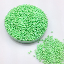 16g 1000pcs 2mm 12/0 Light Green Neon Color Opaque Loose Spacer Beads Cezch Glass Seed Beads Handmade Jewelry DIY Garment Bead 2024 - buy cheap