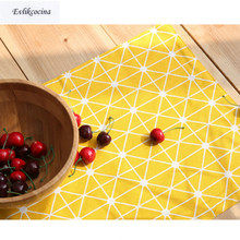 Frete grátis amarelo checkerboad placemat mesa de jantar coaster pano isolamento coffe xícara chá almofada cozinha tovaglietta para mesa 2024 - compre barato