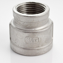 Tubo reductor roscado hembra de 1-1/4 "x1", accesorios de acero inoxidable SS304 2024 - compra barato