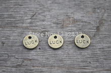 Abalorios de disco pequeño de la suerte, colgantes de bronce antiguo de la buena suerte, 9mm, 50 Uds. 2024 - compra barato