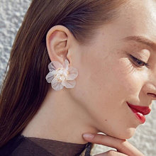 ZCHLGR New Fairy White Transparent Flower Earrings Personalized Elegant Earring All-match Brief Stud Earrings Female 2024 - buy cheap