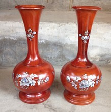Decoração de mesa em mogno esculpida chinesa um par de vaso de alta qualidade-impressão de incrustação de pescoço longo 2024 - compre barato
