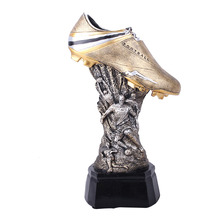 Figurita decorativa para el hogar, zapatos de fútbol de Copa Europea, adorno de trofeo de resina, estatua deportiva, zapatos de fútbol, modelo de trofeo, manualidad para regalo de escritorio 2024 - compra barato