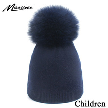 2018 Crianças de Inverno Chapéus de Pele De Guaxinim 100% Real Fox Fur Pompom Skullies Gorros Cap Chapéu De Pele Natural Para As Crianças Meninas 2024 - compre barato