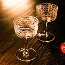 Шампанские флейты серийные хрустальные Выгравированные стеклянные барменные чашки красное вино Коктейльные очки Кубок скальный Кубок любовник подарки на день рождения 2024 - купить недорого