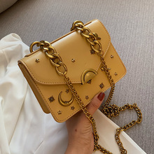 Металлическая маленькая квадратная сумка-мессенджер Moon Star, модная сумка на плечо с клапаном, женская сумка, роскошный дизайн, сумка через плечо 2024 - купить недорого
