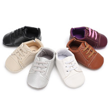 Zapatos de piel sintética con suela de goma para bebés, zapatillas antideslizantes para primeros pasos, en 6 colores, recién llegados 2024 - compra barato