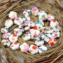 Komee-Cuentas de cerámica sueltas hechas a mano, abalorios de flores de 15x6mm, 10 unids/lote 2024 - compra barato